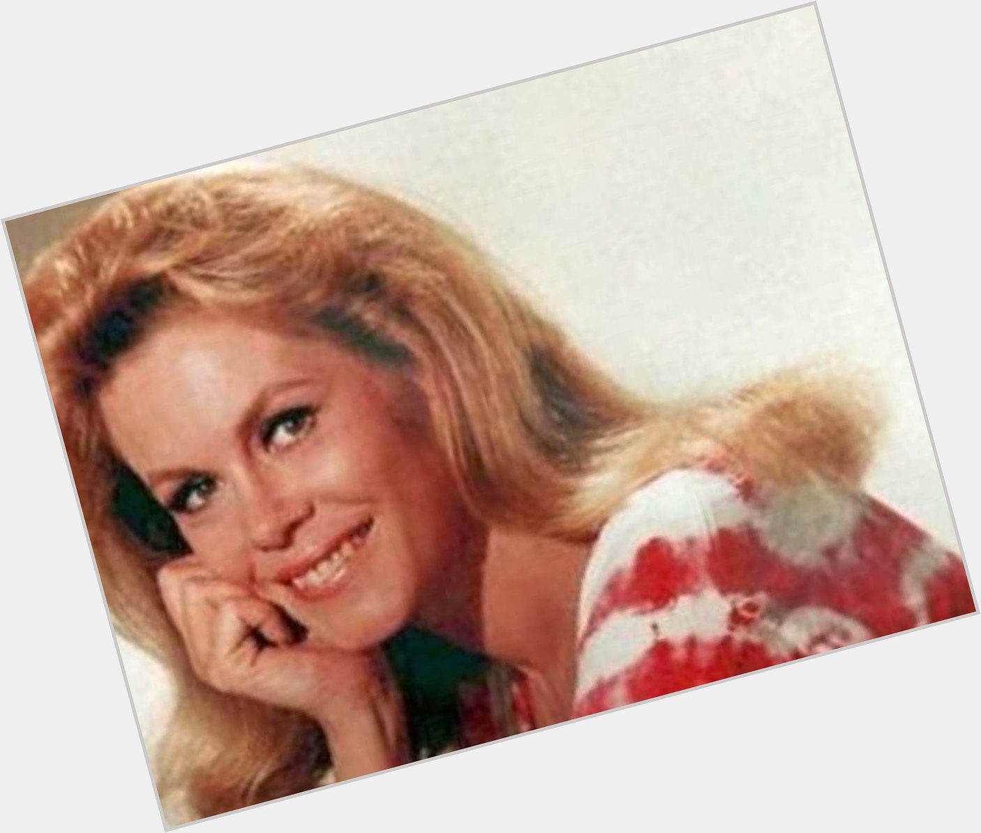 Happy birthday Elizabeth Montgomery from bewitched and Lizzie Borden!!    