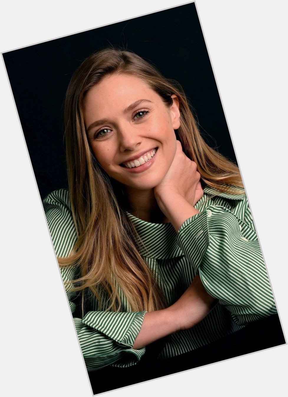 Happy birthday to the beautifully talented Elizabeth Olsen! She s got the smile that makes me smile. 