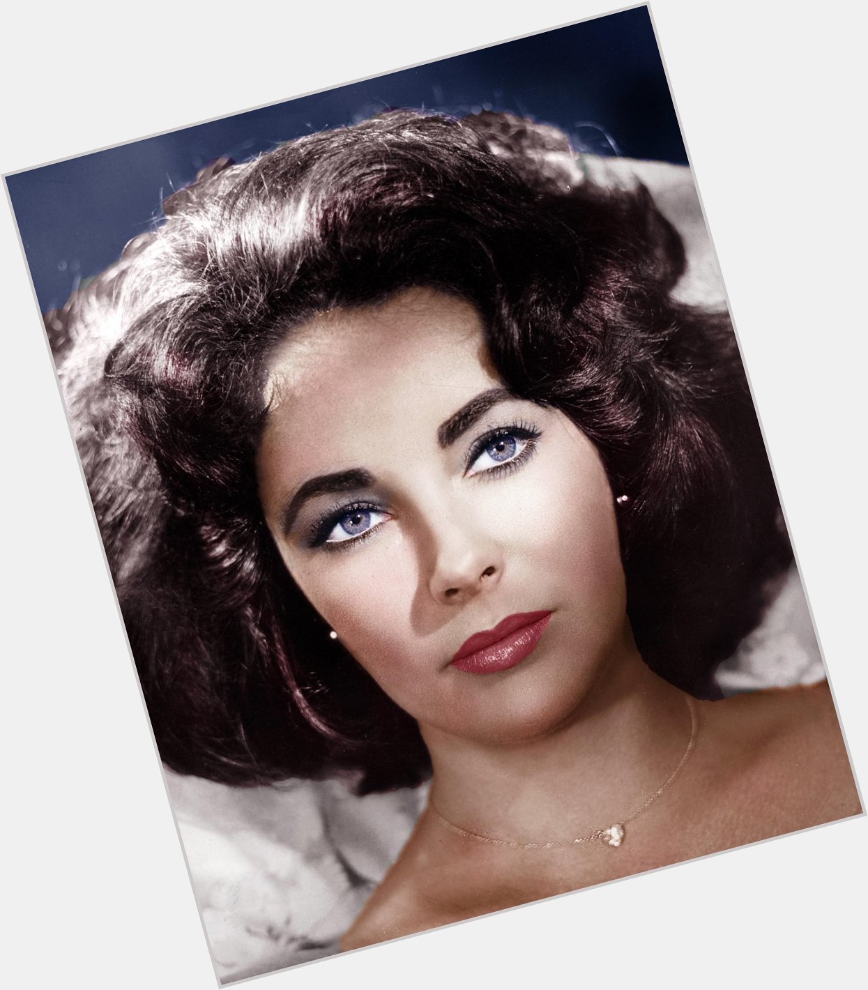 Happy Birthday to Elizabeth Taylor, who would have turned 83 today! 