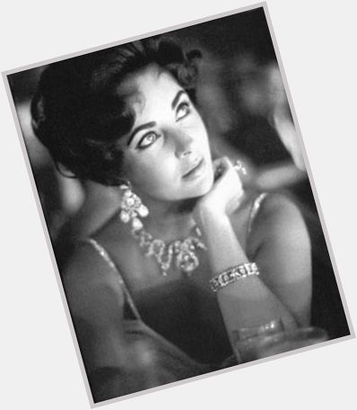 Happy birthday to the very beautiful Elizabeth Taylor , who would of been 83 yrs old today 