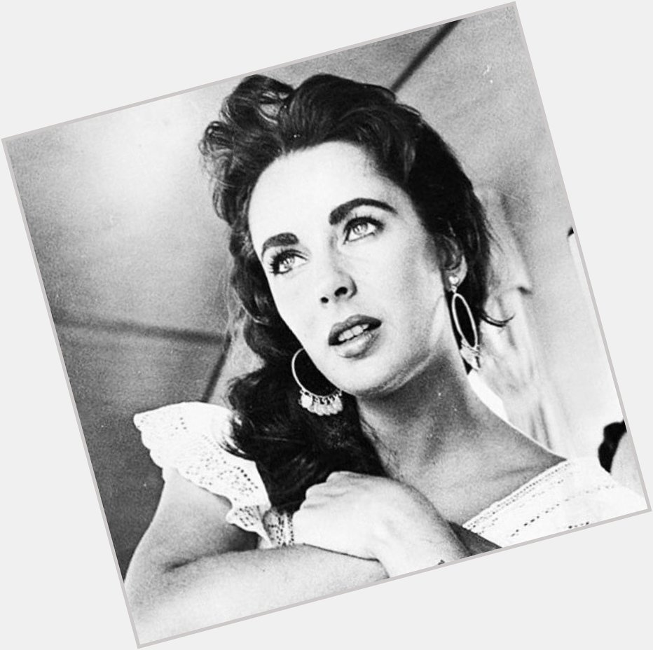 Happy birthday to Elizabeth Taylor, who would have been 85 today. 