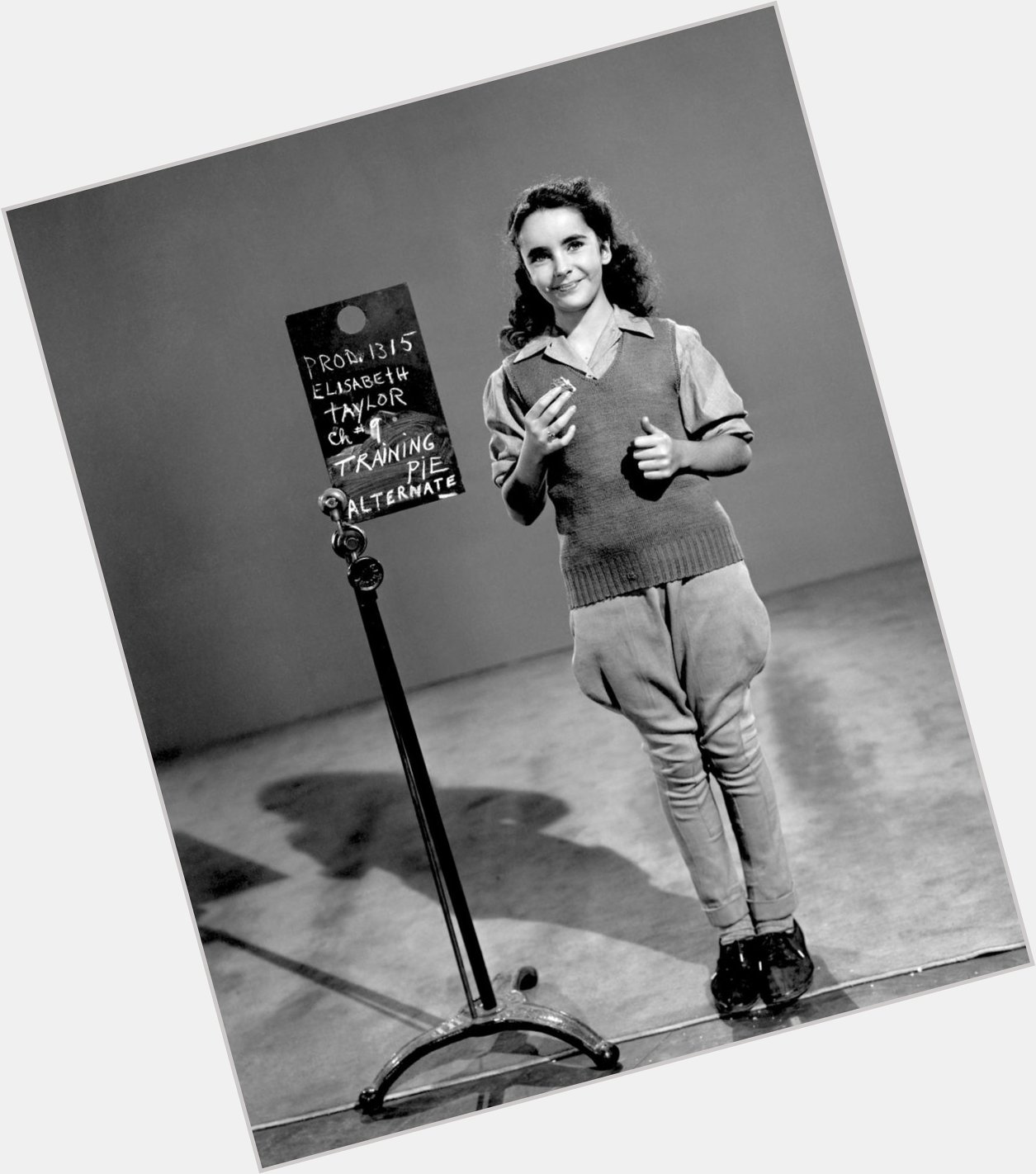 Happy heavenly birthday to beautiful Elizabeth Taylor....shown here in a costume test for NATIONAL VELVET. 