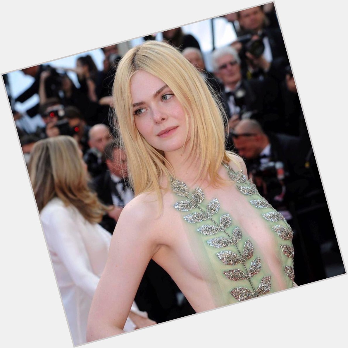 Happy 21st Birthday to the perfect pale angel that is Elle Fanning 