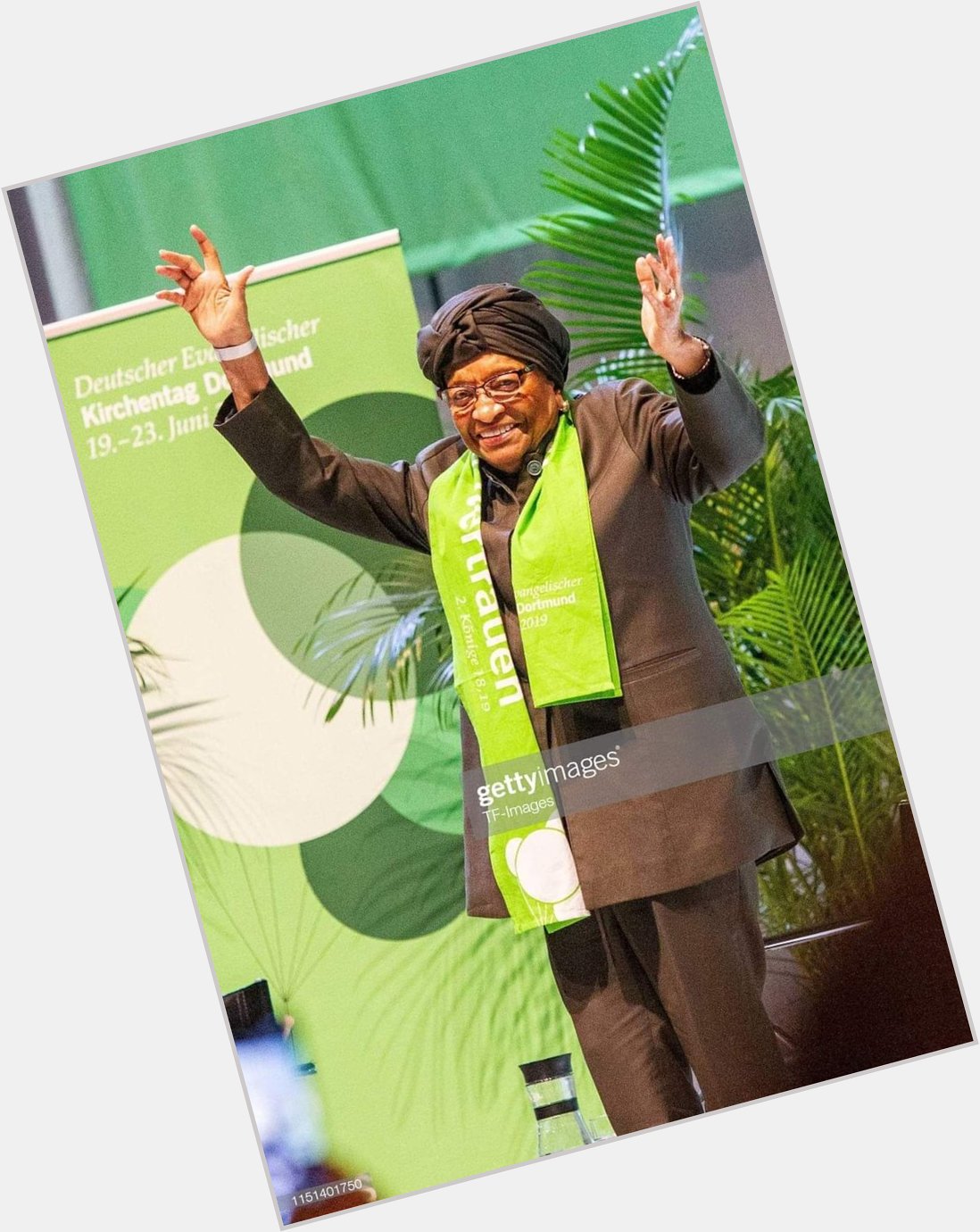 Happy birthday former president Ellen Johnson Sirleaf,I wish u endless more  years to come. 