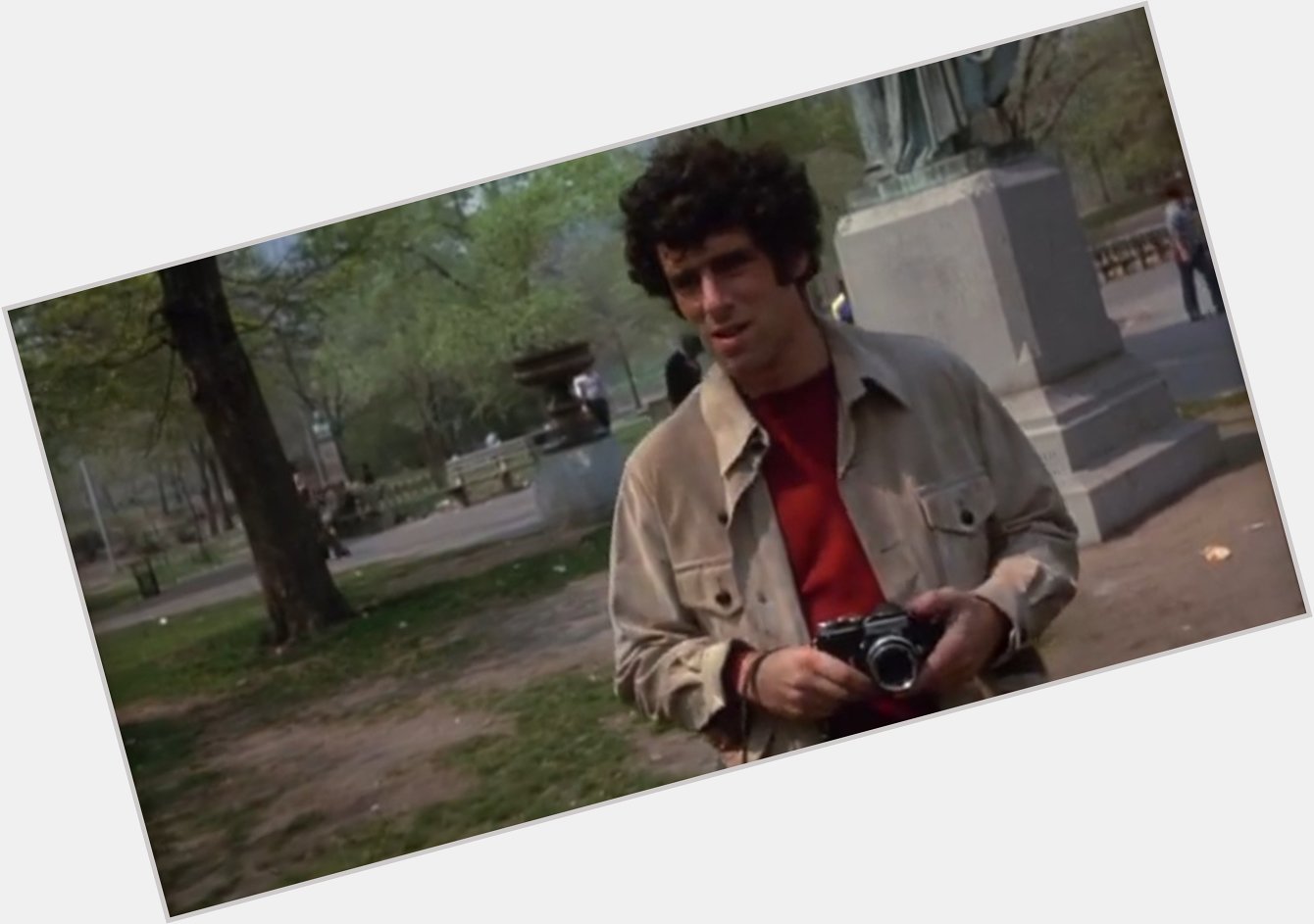 Happy Birthday to my favorite actor and Virgo King, Elliott Gould. Everyone go watch Little Murders to celebrate. 