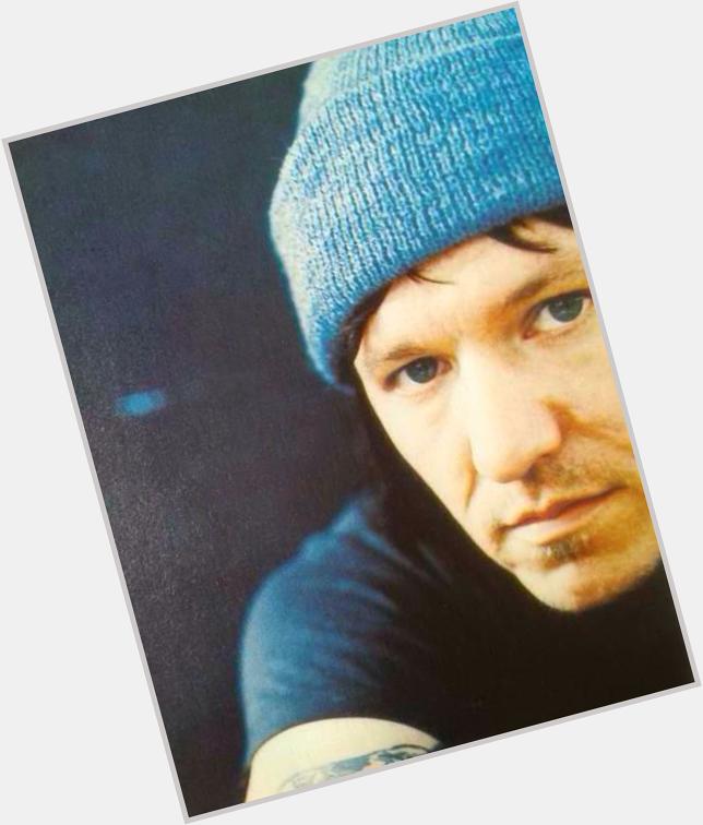 Because ur candle burns too bright well, I almost forgot it was twilight. Happy Bday to the late, great Elliott Smith 