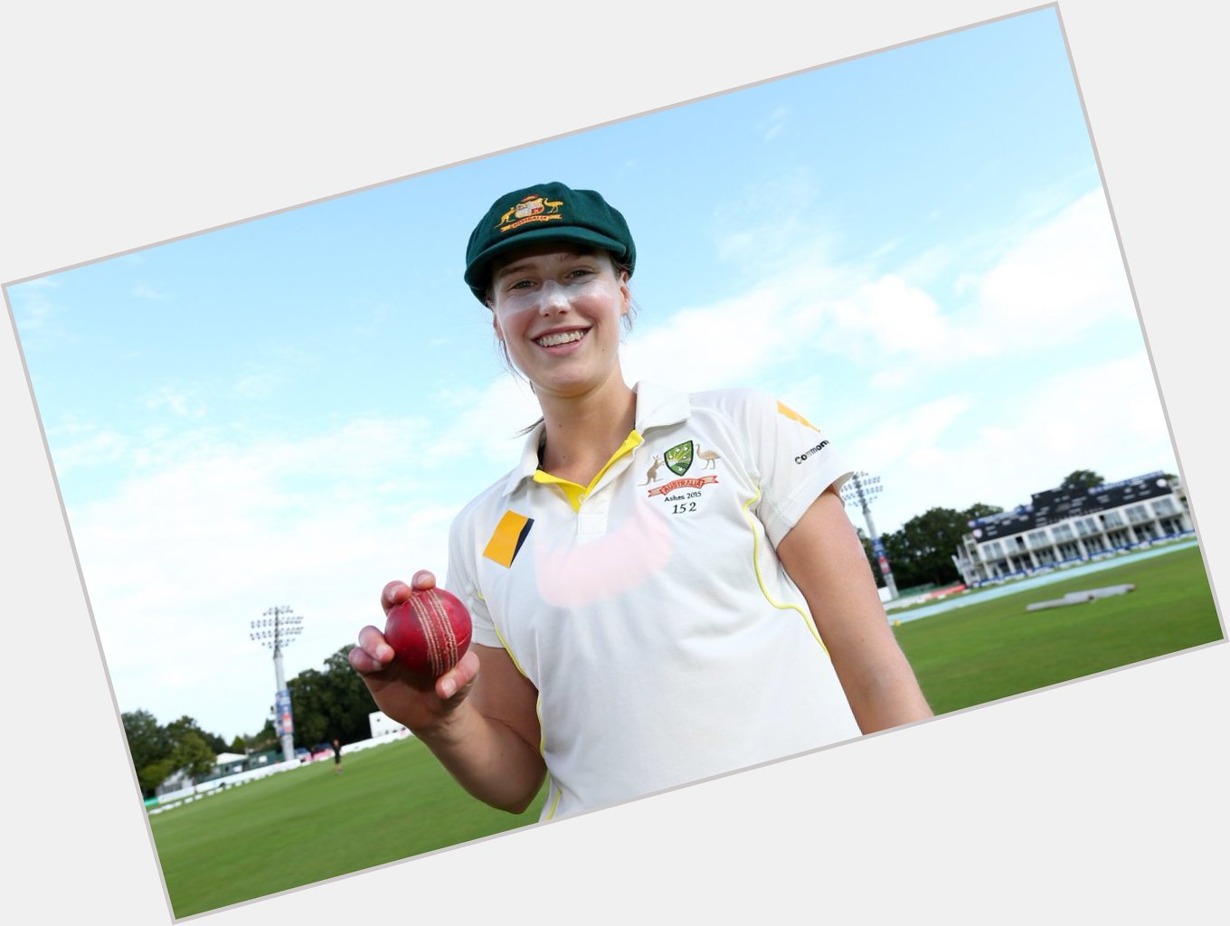 Happy birthday to cricket superstar, Ellyse Perry! 