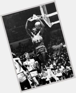 Happy 74th Birthday to Elvin Hayes. The hall of fame big man was a 12x all star. 