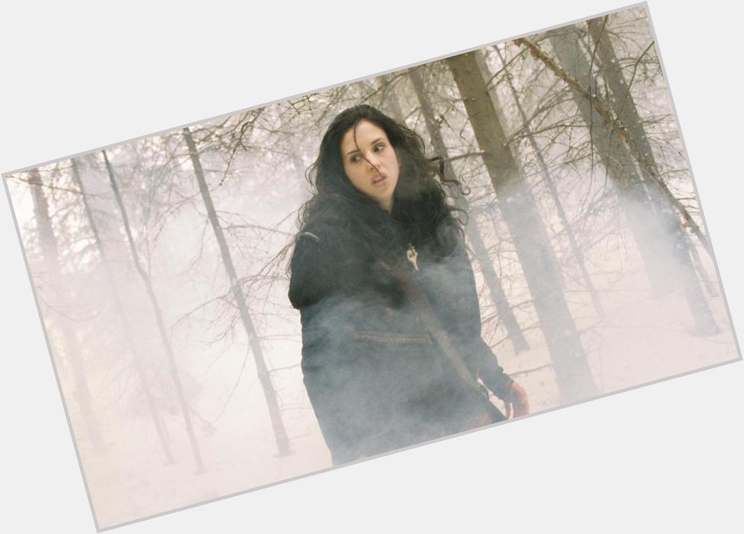 Happy birthday to Emily Perkins, co-star of one of the seminal 00\s horror movies: Ginger Snaps! 