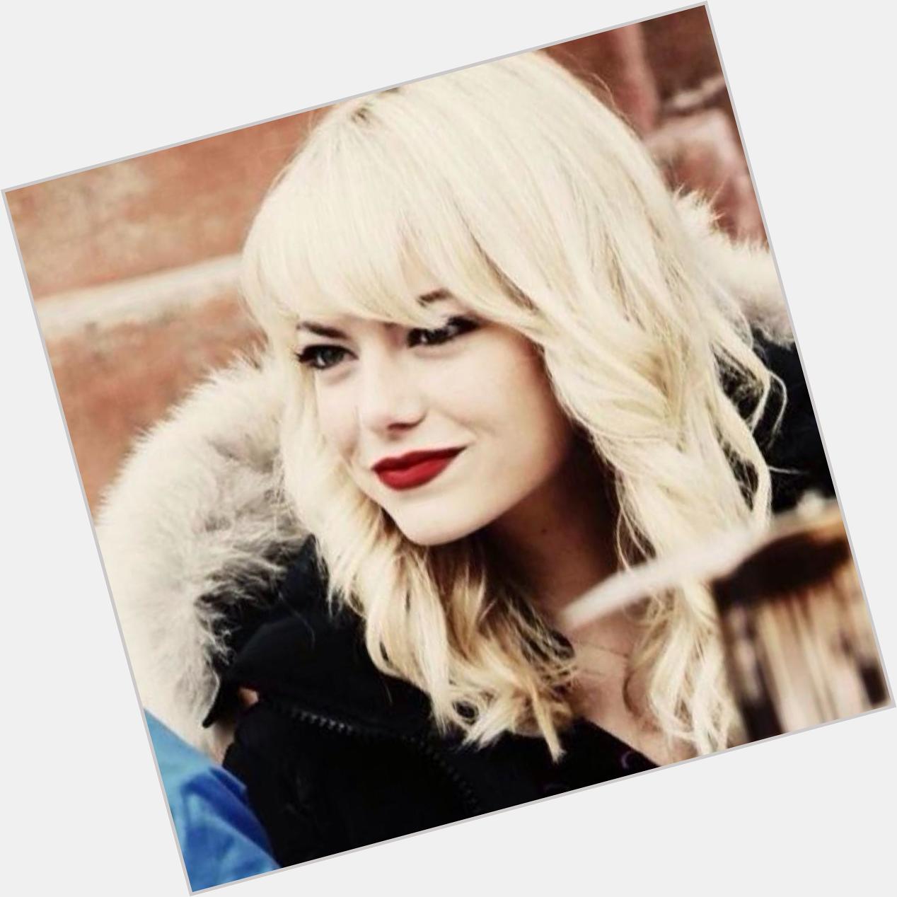 Happy birthday to Emma Stone my biggest girl crush and most favourite lady in the whole entire world ! 