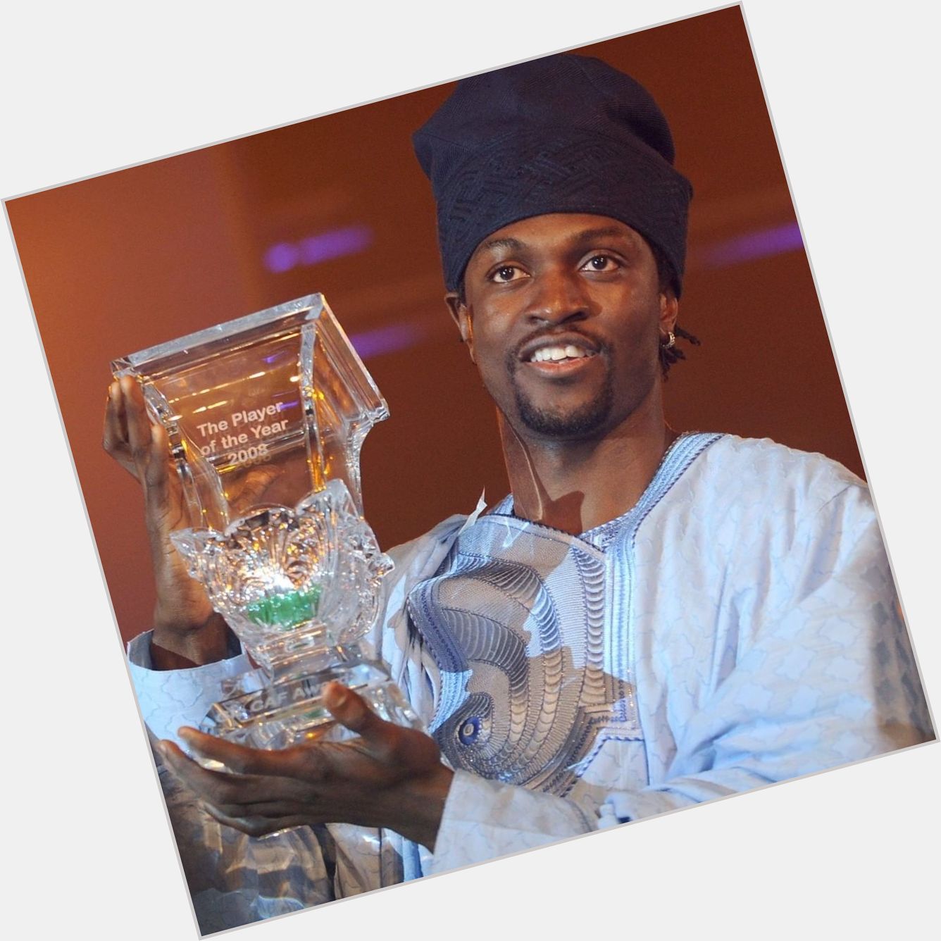 Happy birthday to the 2008 African Player of the Year Emmanuel Adebayor. 