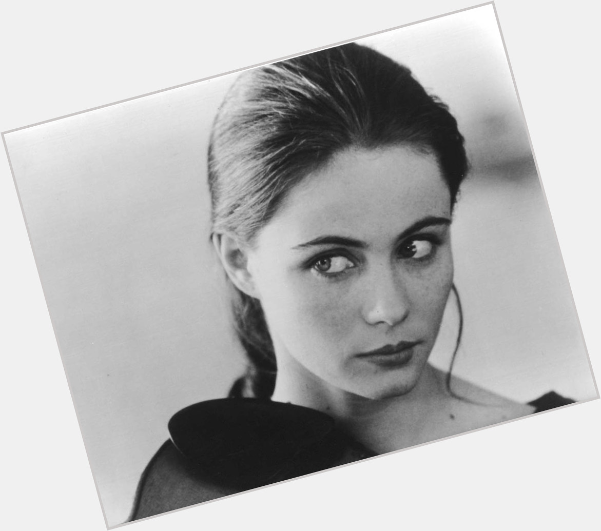 Happy Birthday to Emmanuelle Beart who turns 56 today! 