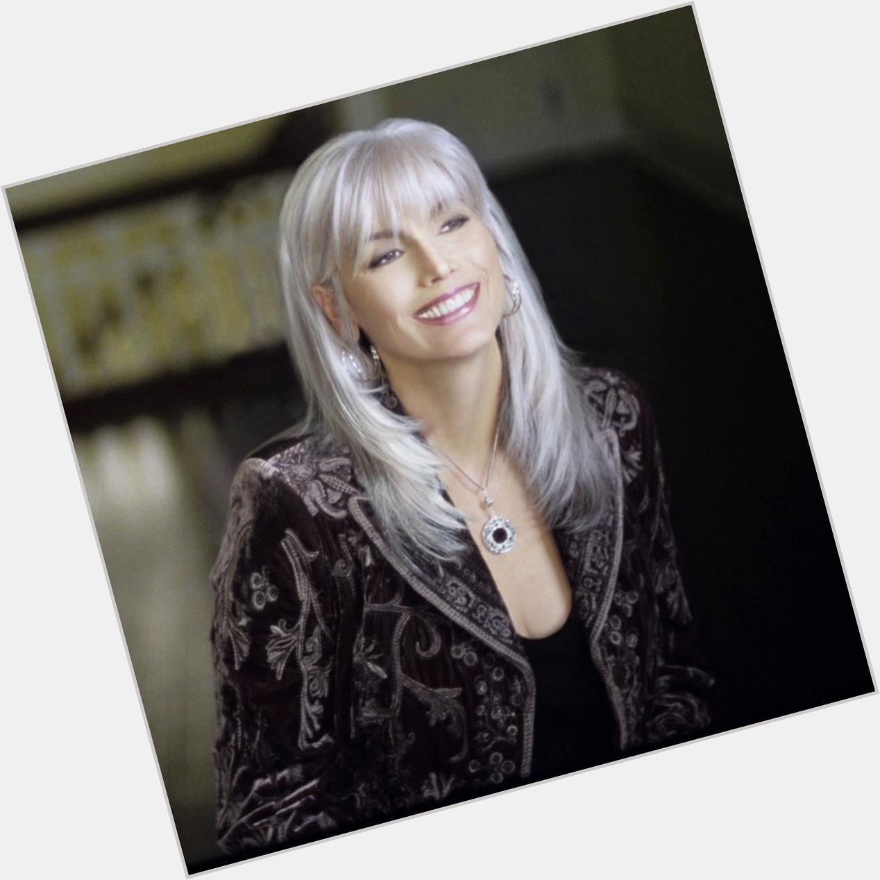 Happy 68th birthday to one of Alabama\s true musical treasures, Emmylou Harris! 