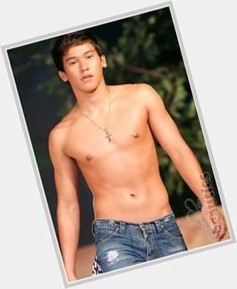 Happy happy birthday sa idol qng c enchong dee...today is day idol enjoy and god bless!!! 