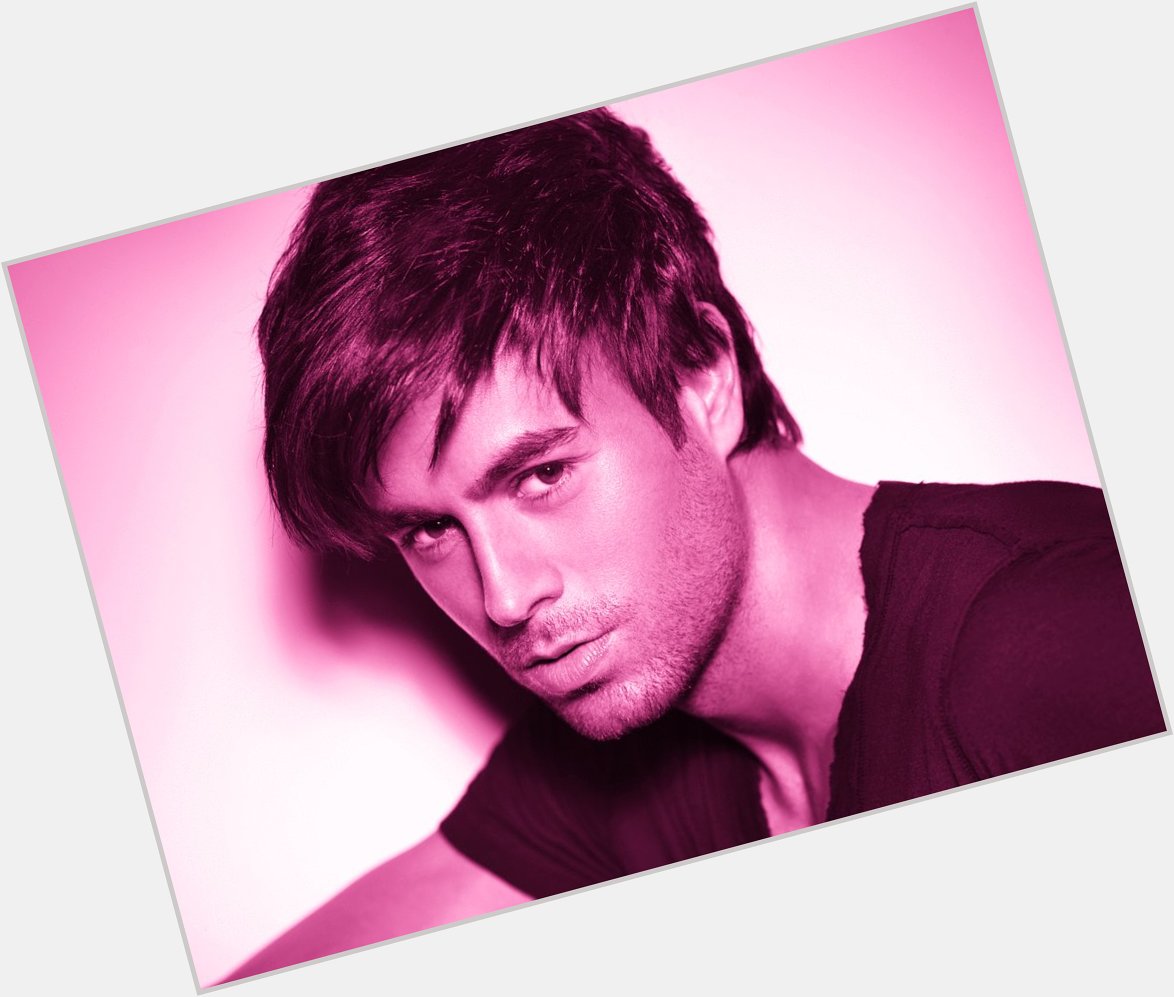 Happy 42nd birthday, Enrique Iglesias! Hard to believe you\re that old. Time flies! 