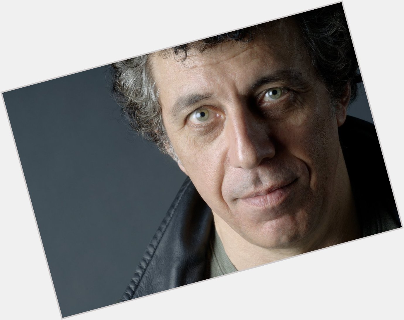 Happy birthday, Eric Bogosian!
Remember now you\re at the favourite Lestat\s age. Watch your back 