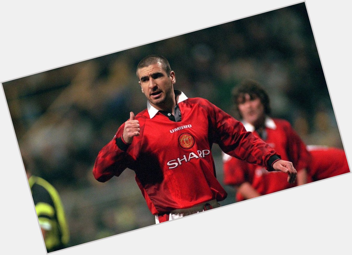 Happy birthday to Manchester United legend Eric Cantona, who turns 52 today! 