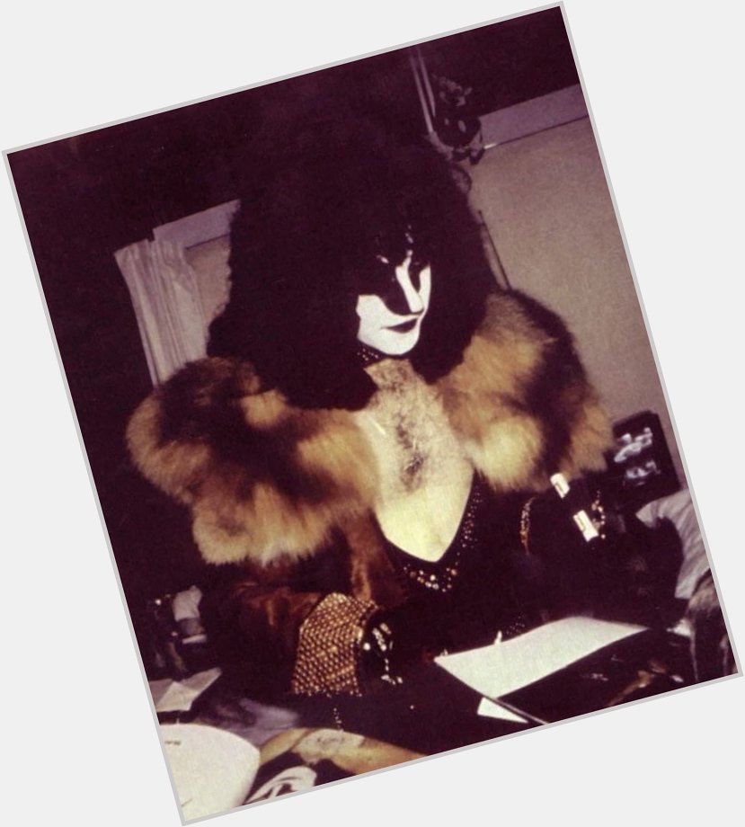 Happy birthday to my favourite drummer ever, eric carr we love and miss you so much! 