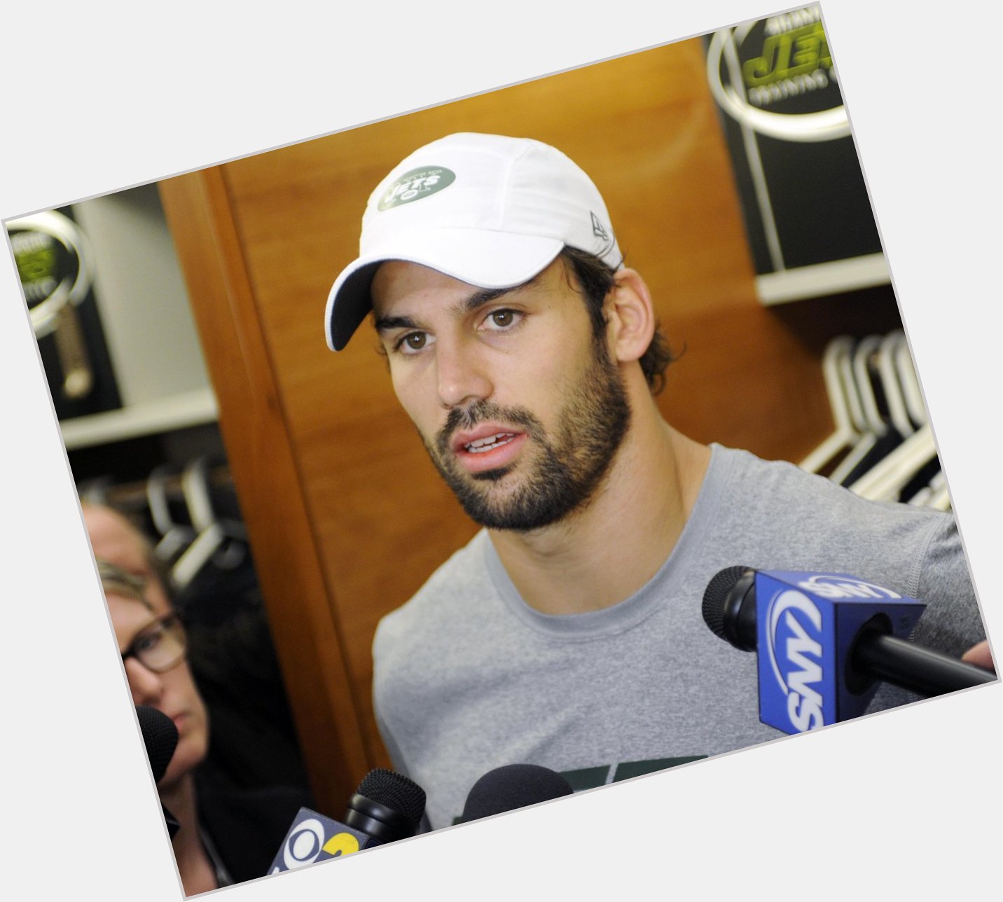 Happy 28th birthday to the one and only Eric Decker! Congratulations 