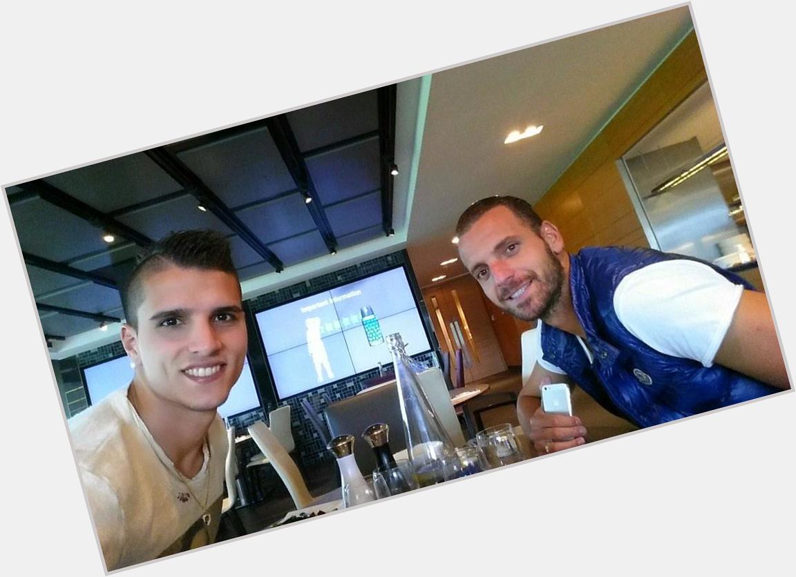 Erik Lamela is pretty. \" Happy birthday !!! I hope tonight you have the best gift. 