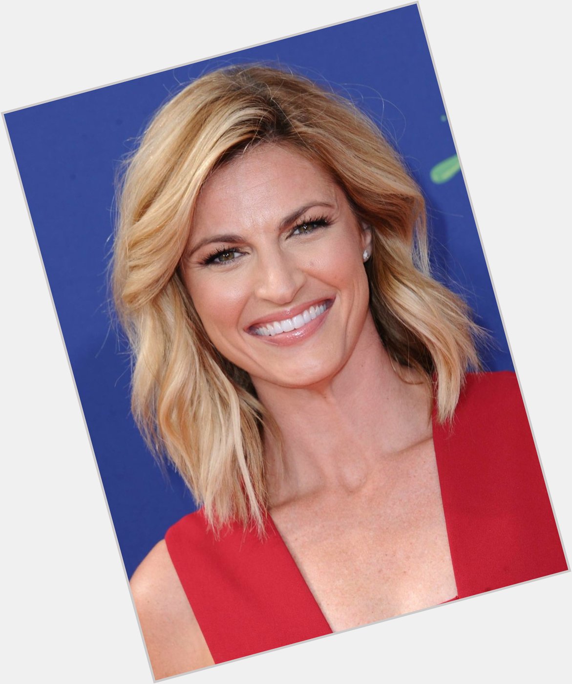 Happy 39th birthday to sportscaster and television personality Erin Andrews! Enjoy! 