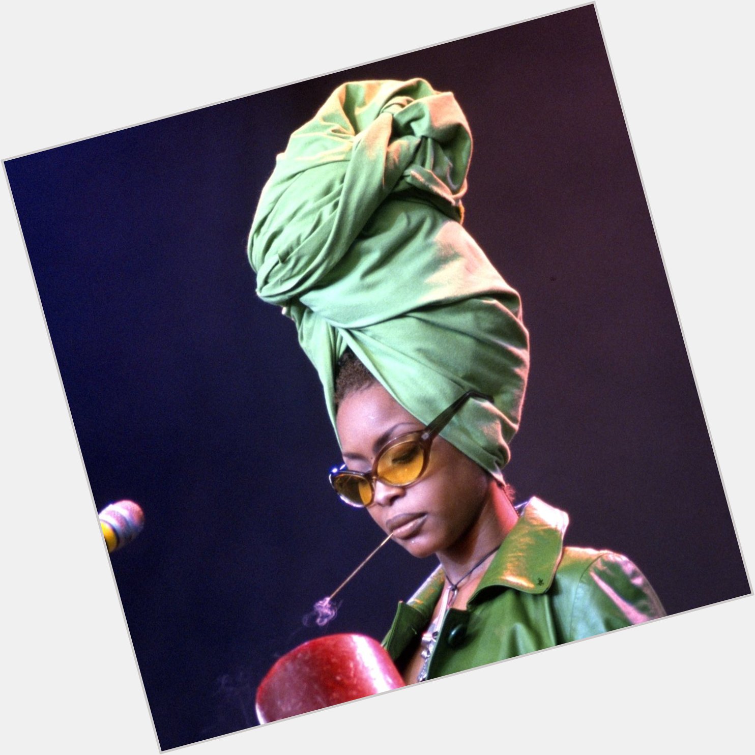 Happy birthday, Erykah Badu! What\s your favorite lyric from the queen? 
