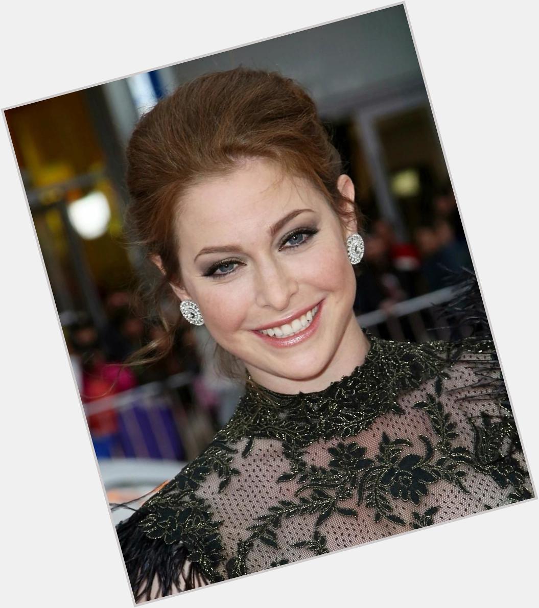 Happy birthday to former Stagecoach pupil Esmé Bianco, who turns 33 today! 