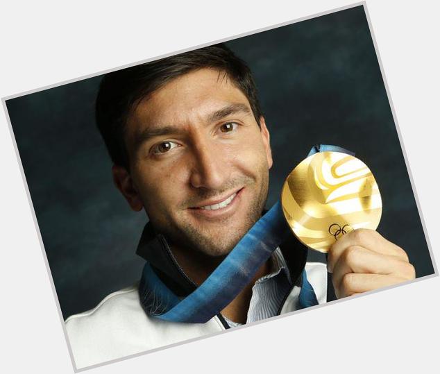 Happy birthday to Evan Lysacek! The Olympic and World champion! 