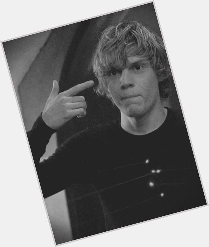 Happy birthday day to the only reason I started watching American Horror Story... 
Evan Peters   