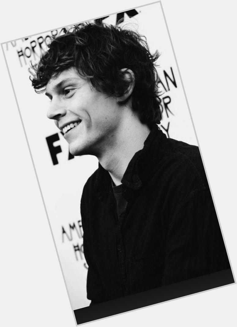 Oh & Happy Birthday to my hubby, Evan Peters.   You make AHS sexy.  Stay Beautiful 