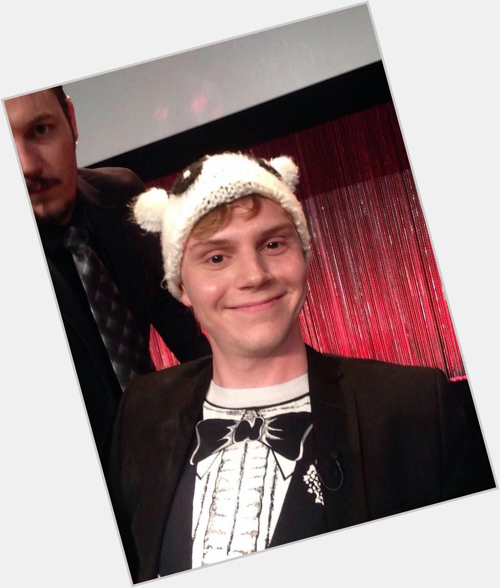 HAPPY BIRTHDAY EVAN PETERS, thank the Lord you was born bcos u r the cutest?¿ 
