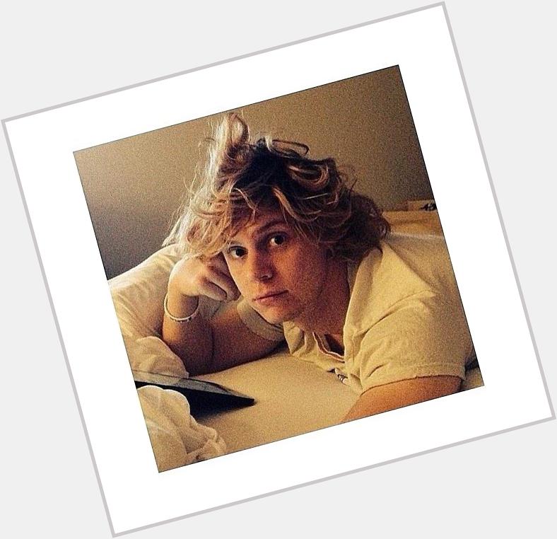 Happy 28th Birthday to one of my favorite actors. Happy birthday Evan Peters 