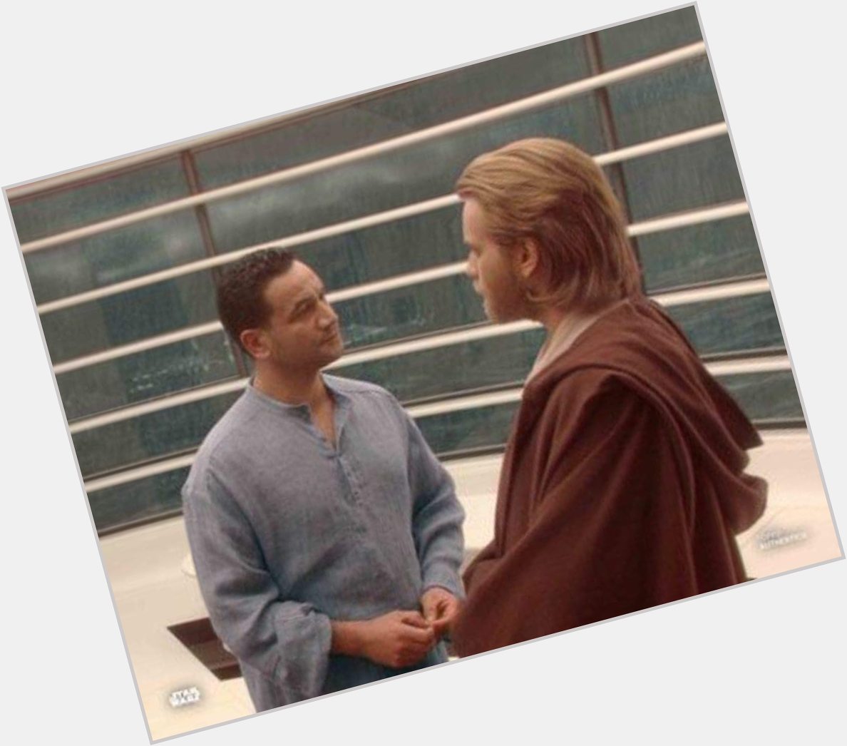 Happy birthday to Ewan McGregor aka in the prequels

Always a pleasure to meet a Jedi 