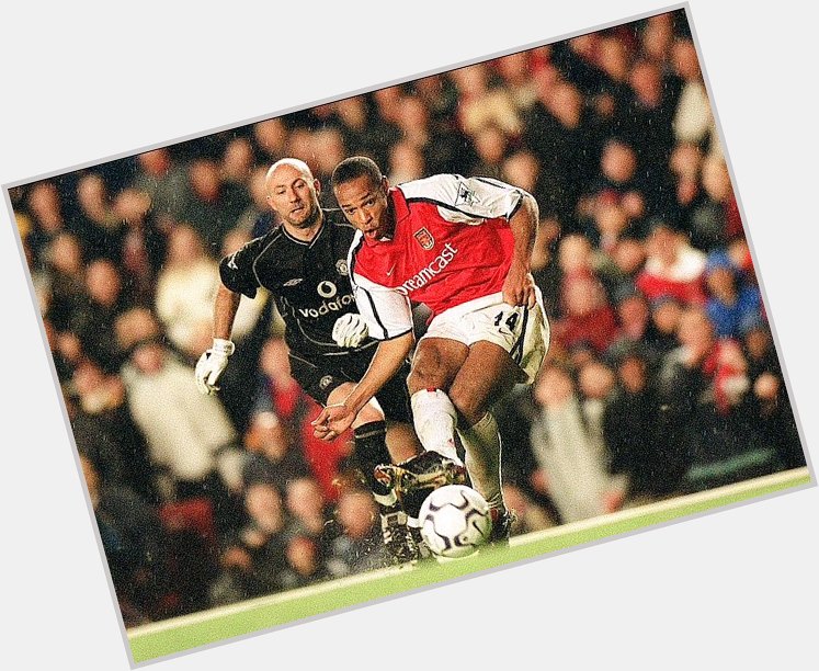 Happy Birthday Fabien Barthez. Throwback to this day. 