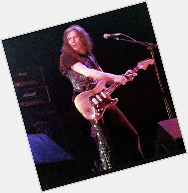 Happy Birthday to Motörhead iconic guitarist \"Fast Eddie Clarke\" \\m/...   