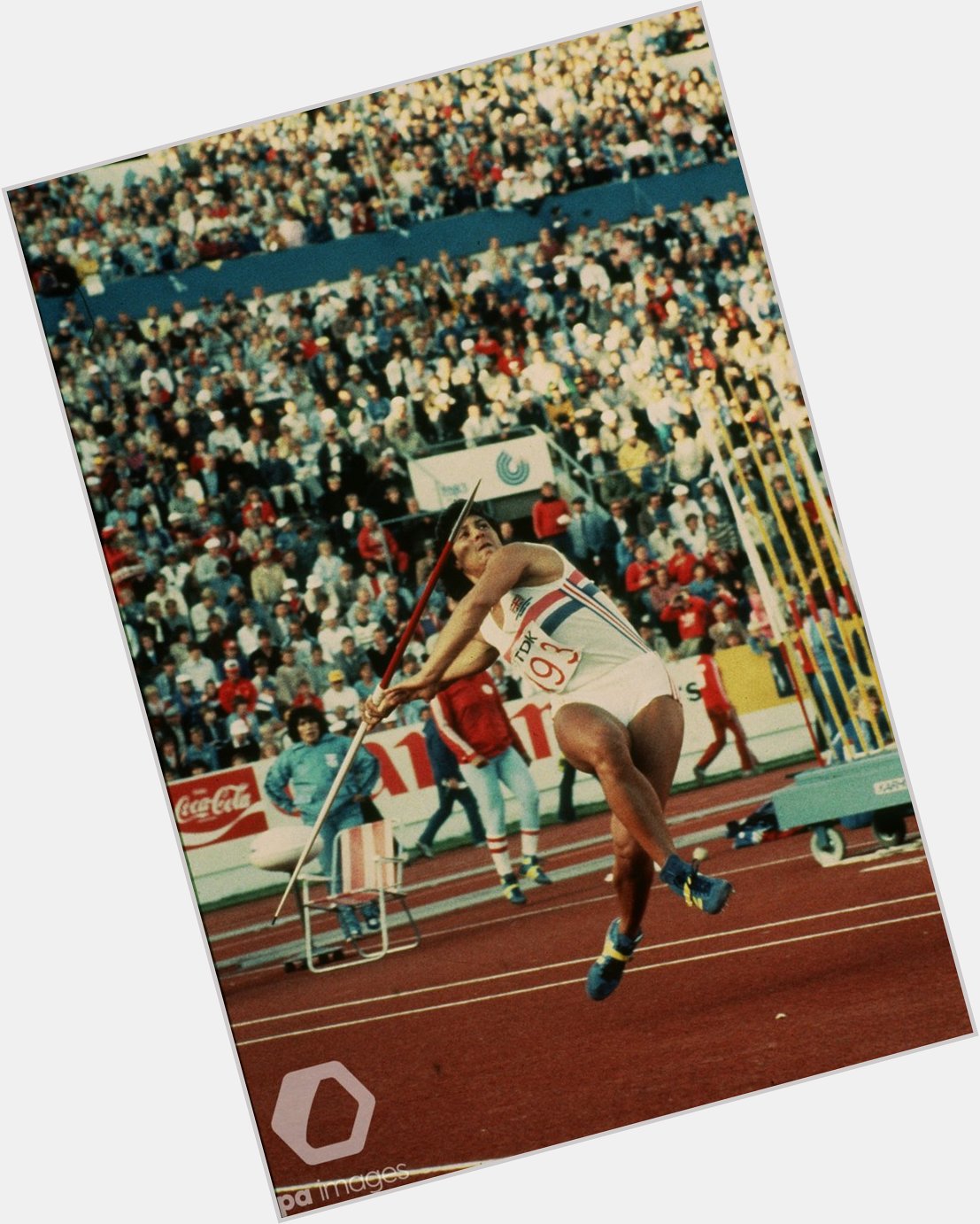 Happy 60th birthday to 1987 world javelin champion Fatima Whitbread 