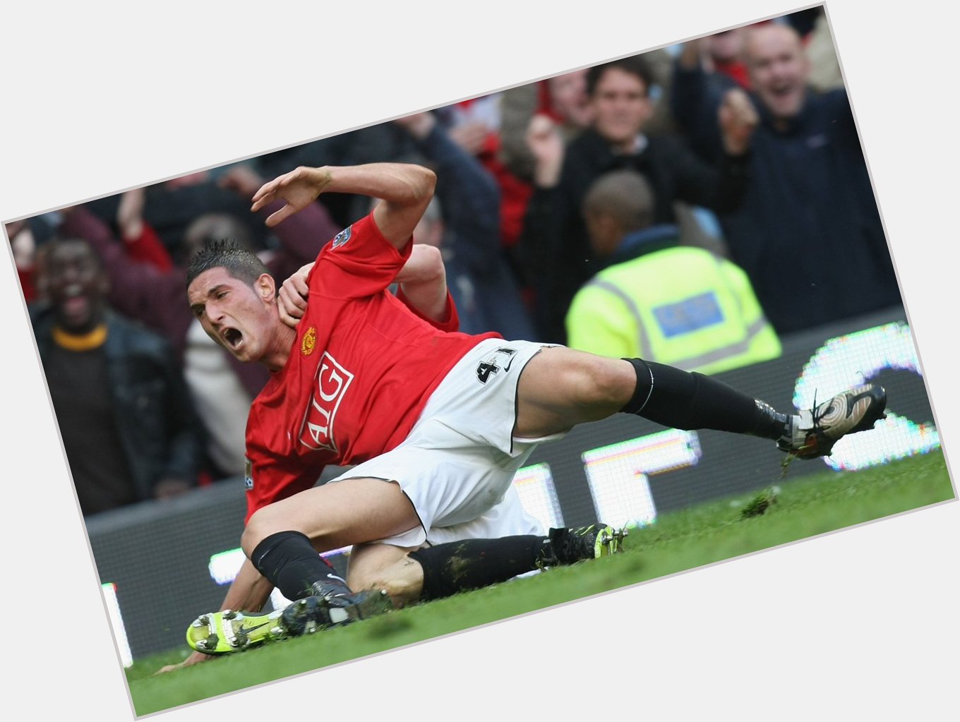 Happy birthday to...Federico Macheda 