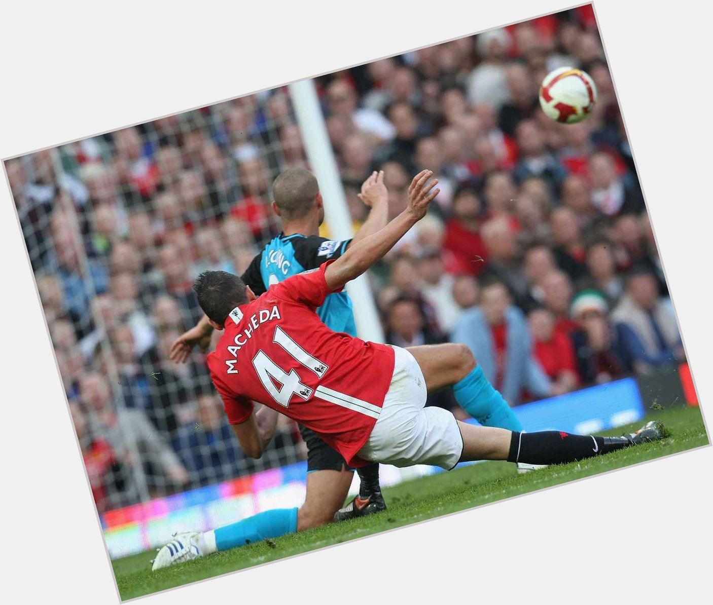 Happy Birthday Federico Macheda! Photos you can hear = 