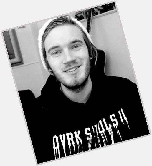 Happy birthday to the most amazing, funny and fabulous man in the world, Felix Kjellberg!     