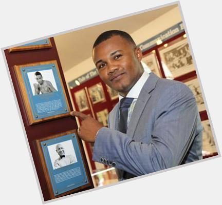 Three-division world champion & 2014 HOFer Felix Trinidad is celebrating his birthday today! Happy birthday, Tito! 