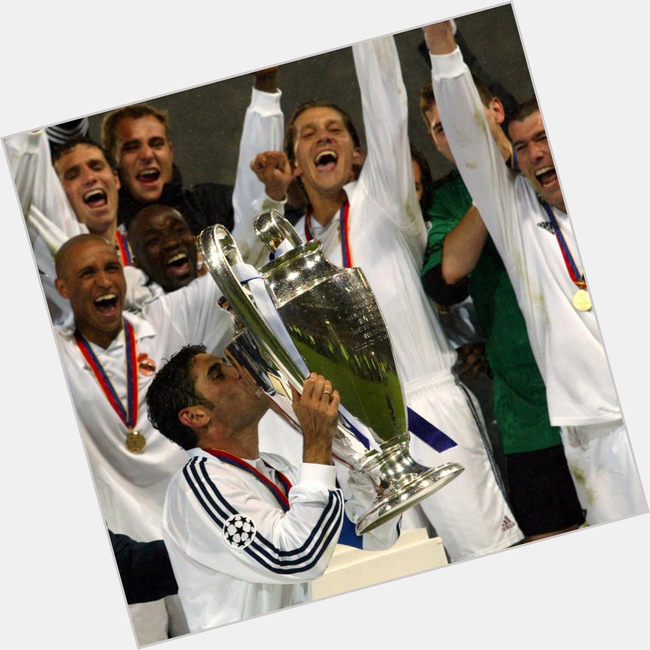 Happy Birthday to Real Madrid great Fernando Hierro. 