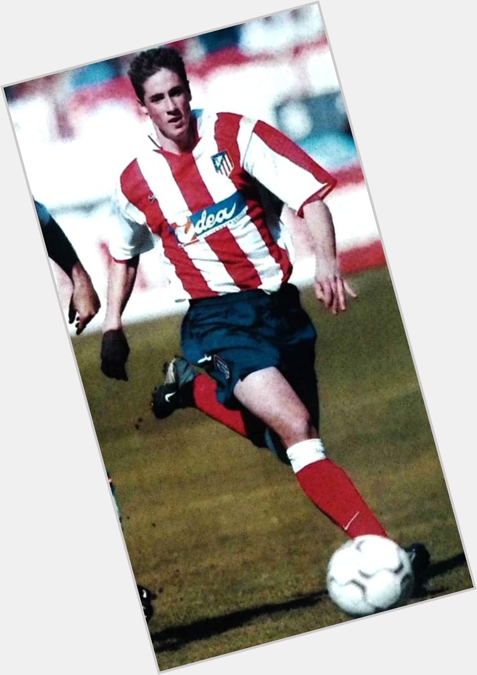 Happy birthday 
Fernando Torres \" El Nino \" 