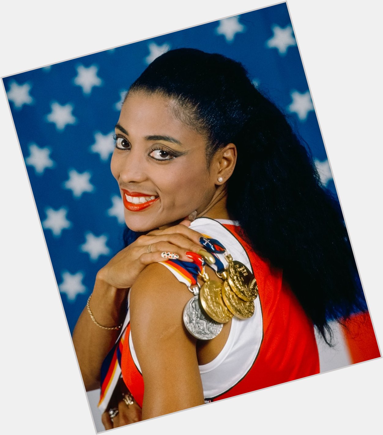 Happy birthday to the late, great Florence Griffith Joyner. 