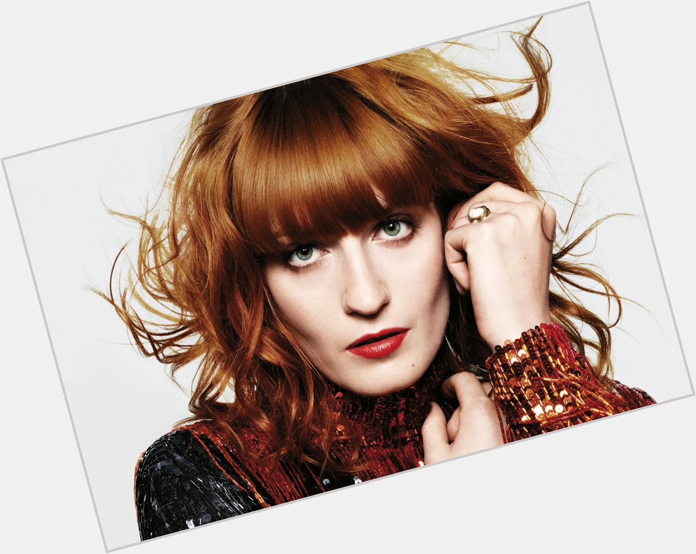 Happy 17th Martian Birthday Florence Welch!  Remessage 