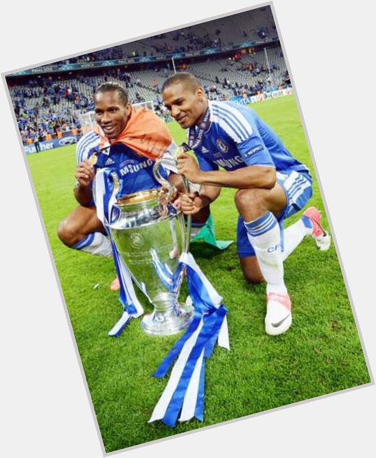 Happy birthday to former Chelsea winger Florent Malouda.

What a player 