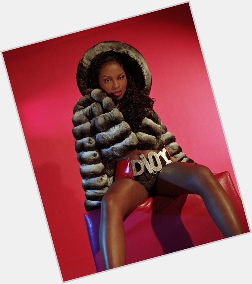 Happy birthday to Queen Foxy Brown! 