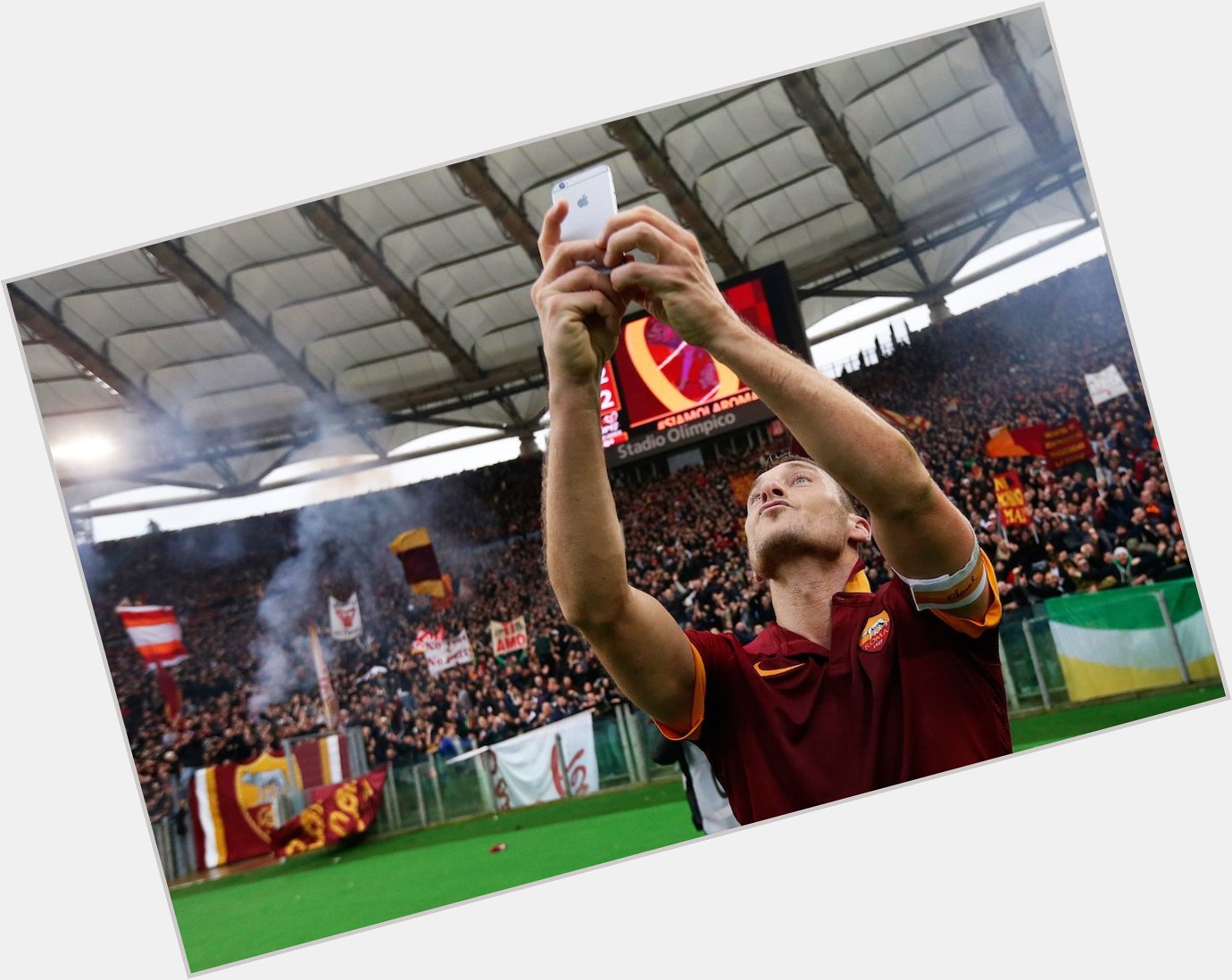 Happy 41st birthday Francesco Totti!  Games: 786  Goals: 307

The Emperor of Rome   