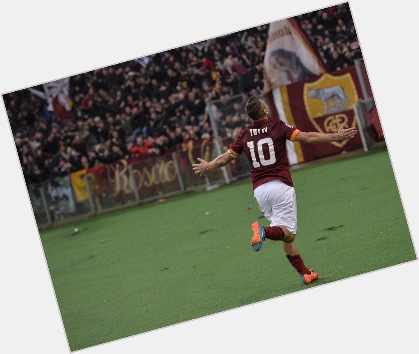 Loyal, leader, legend =  Happy Birthday, Francesco Totti. 