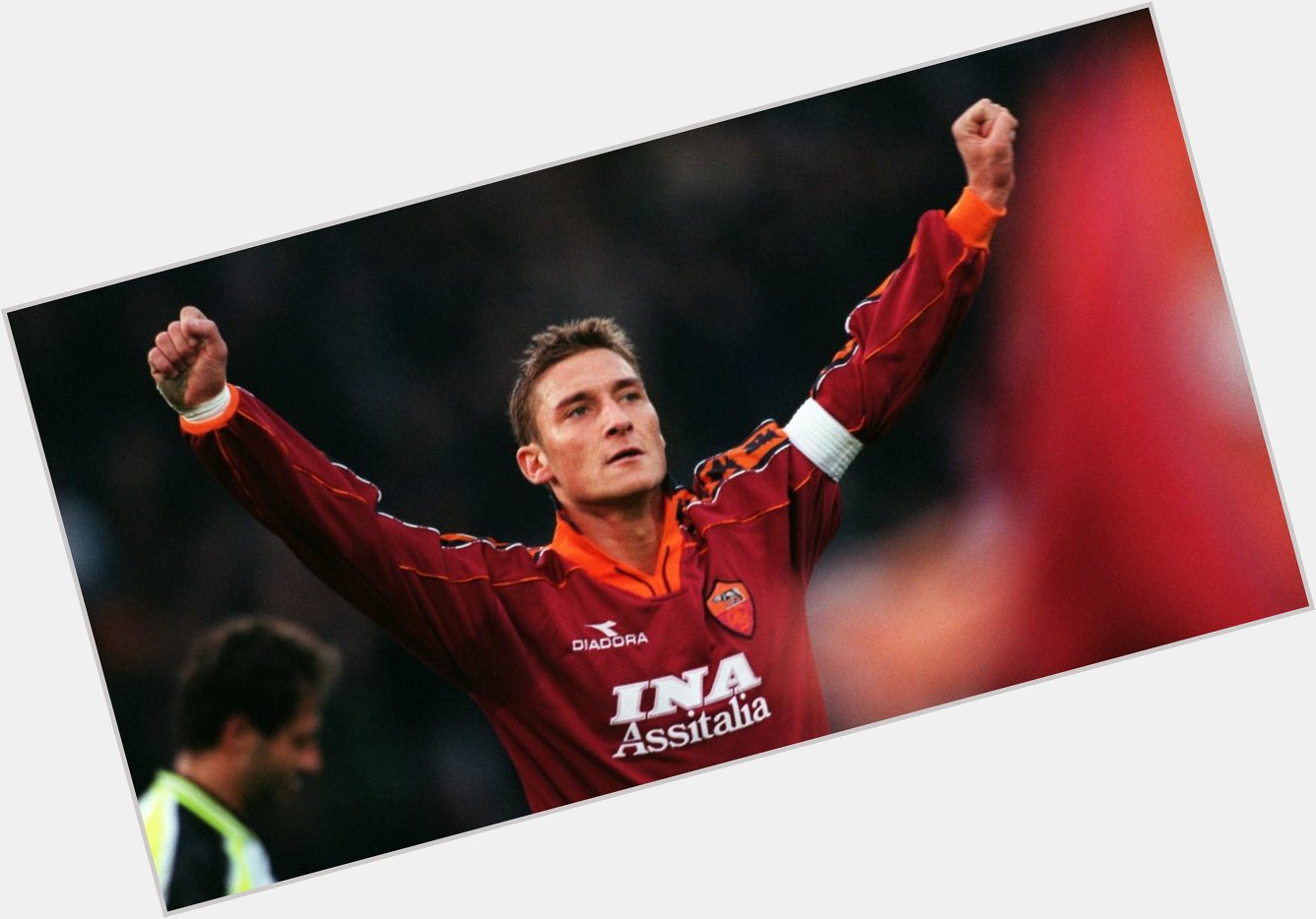 Happy Birthday to my favourite player of all time

Il Re di Roma, Il Bimbo de Oro, Il Gladiatore, Francesco Totti 