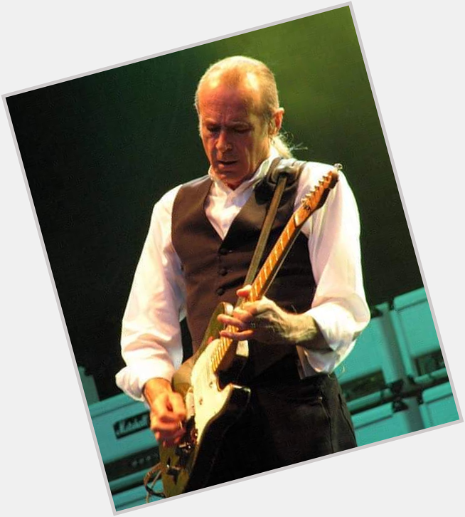 Happy 73rd birthday Francis Rossi. 